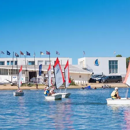 superb appartement en bord de mer Hauteville-sur-Mer